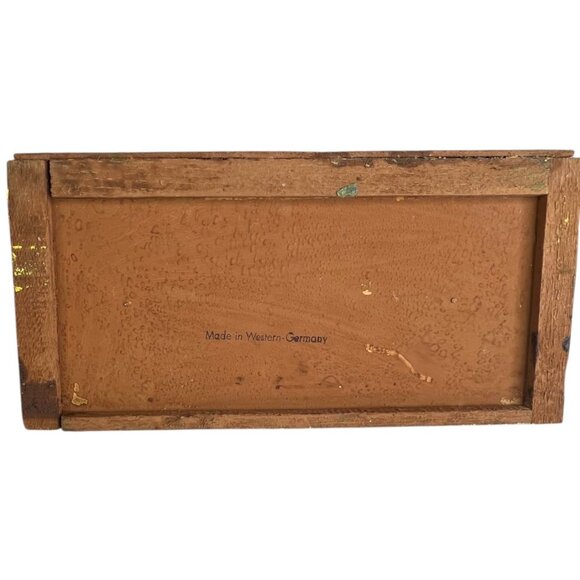 Vintage Hand Painted Nativity Scene Set 8 Figurine & Stable Made West Germany - Picture 12 of 12